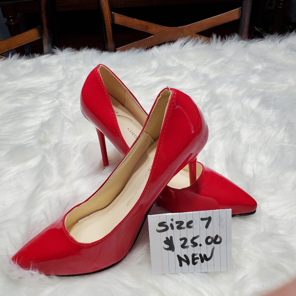 Shoes - Picture 7 of 14